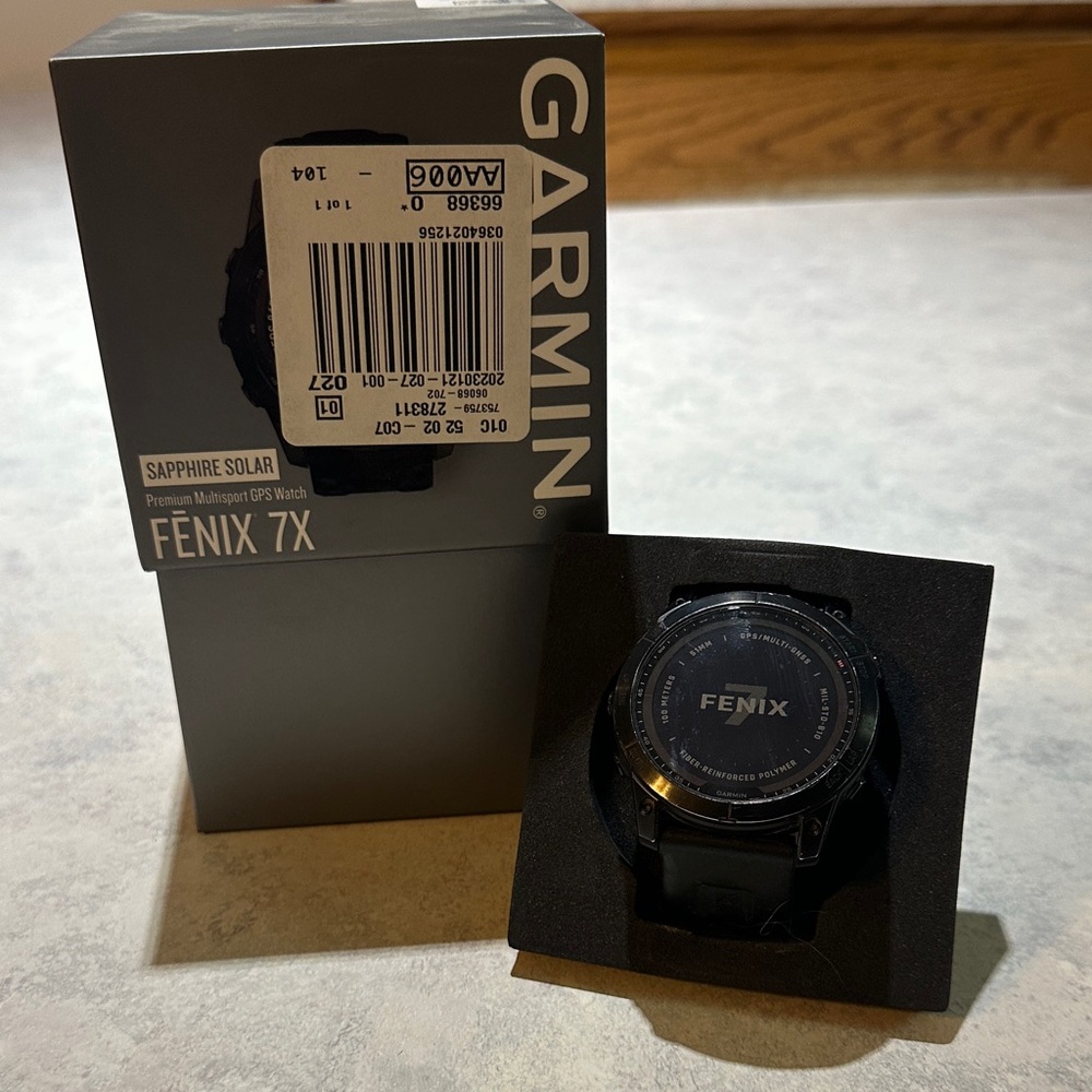 Garmin Fenix 7X Sapphire Solar in Black